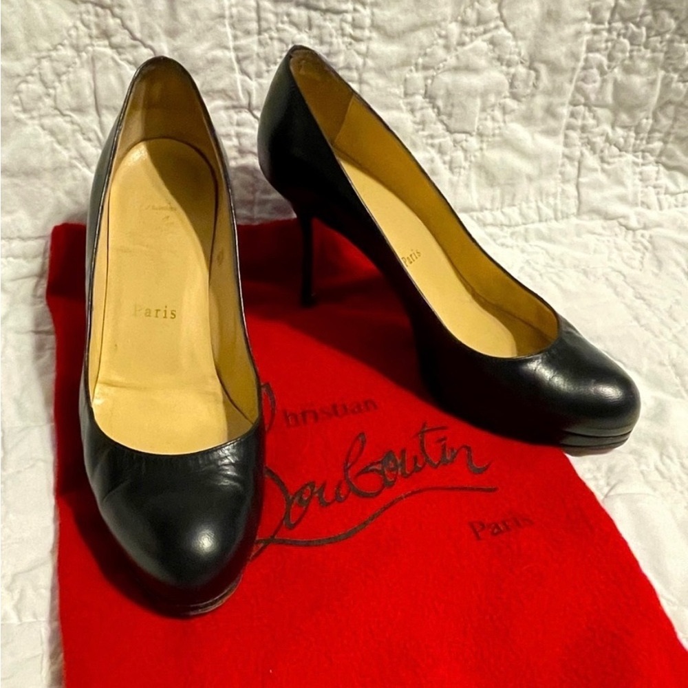 Christian Louboutin Womens Size 6.5 or 37UK